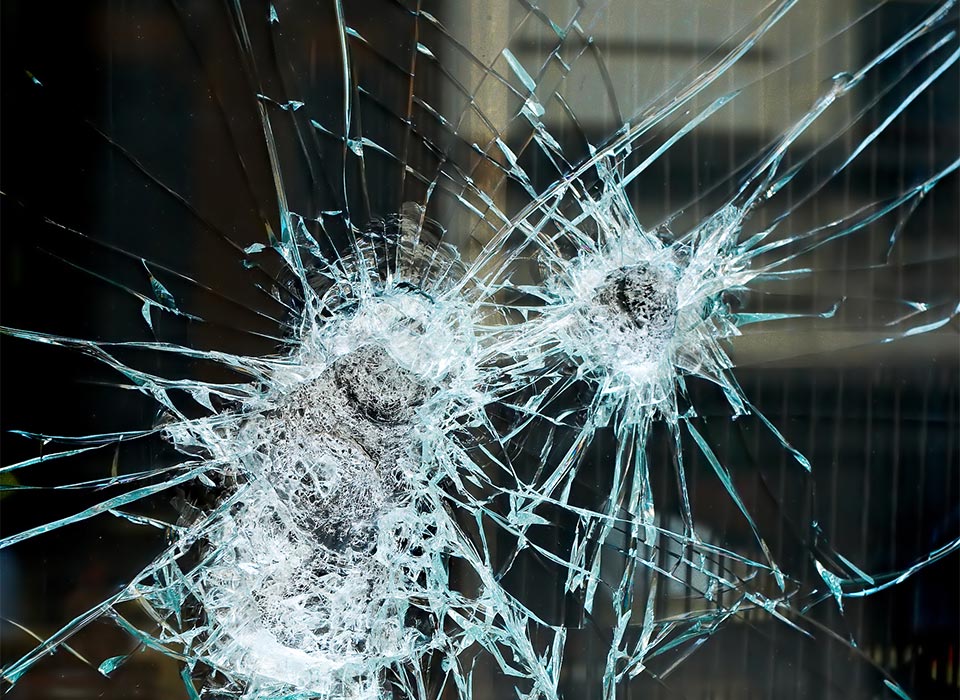Criminal damage on shop front in Geelong